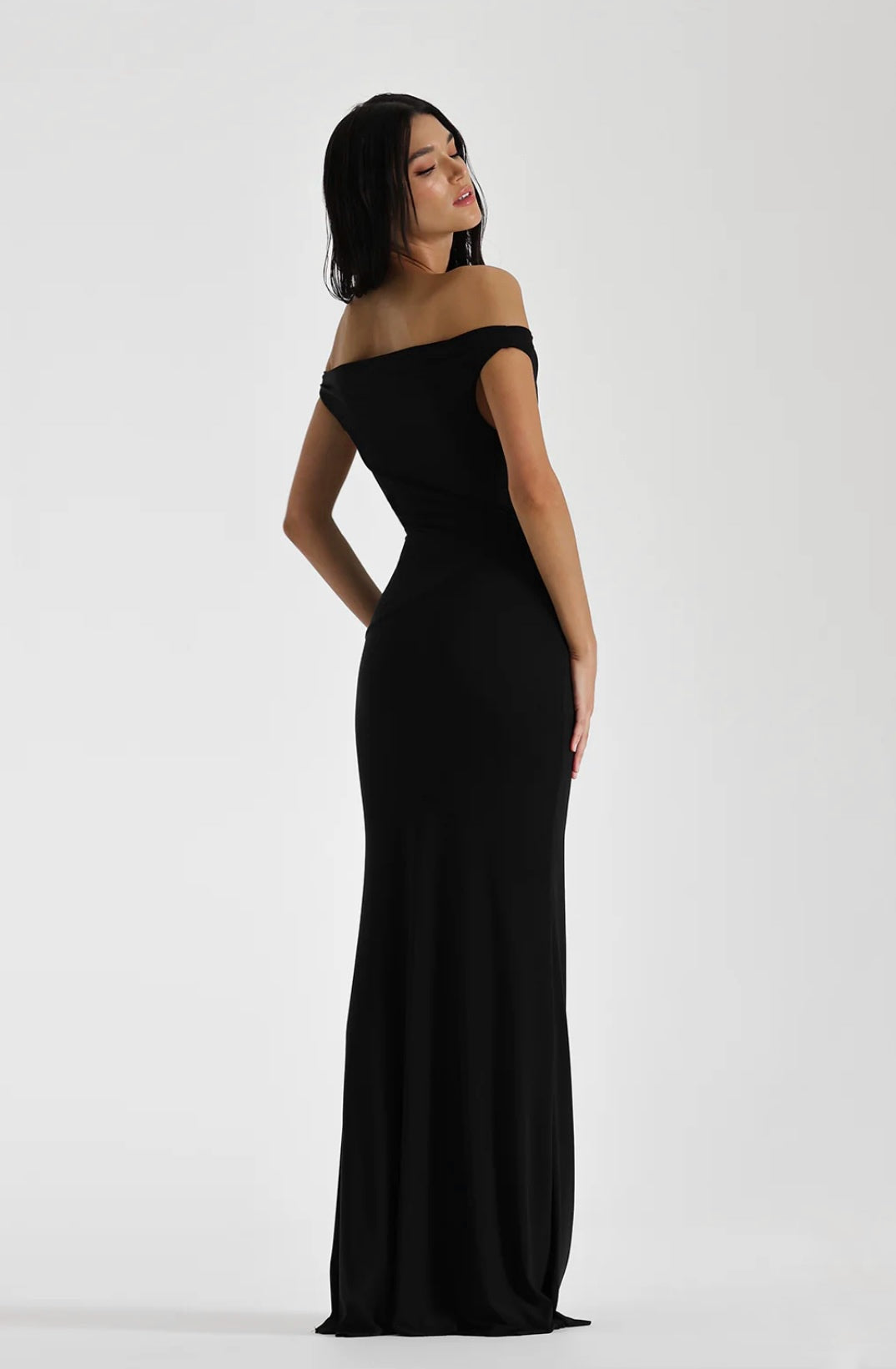BLACK BETTINA GOWN