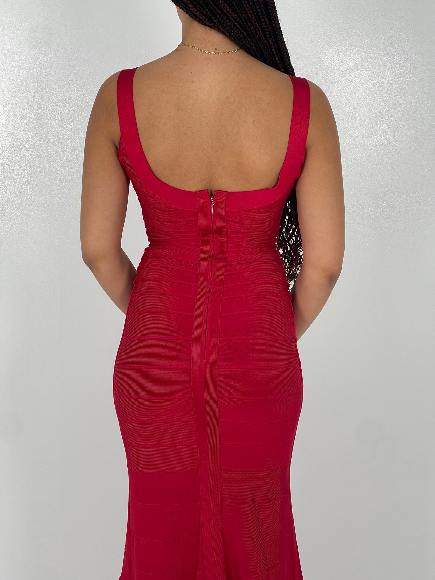 RED ELLEN BANDAGE GOWN