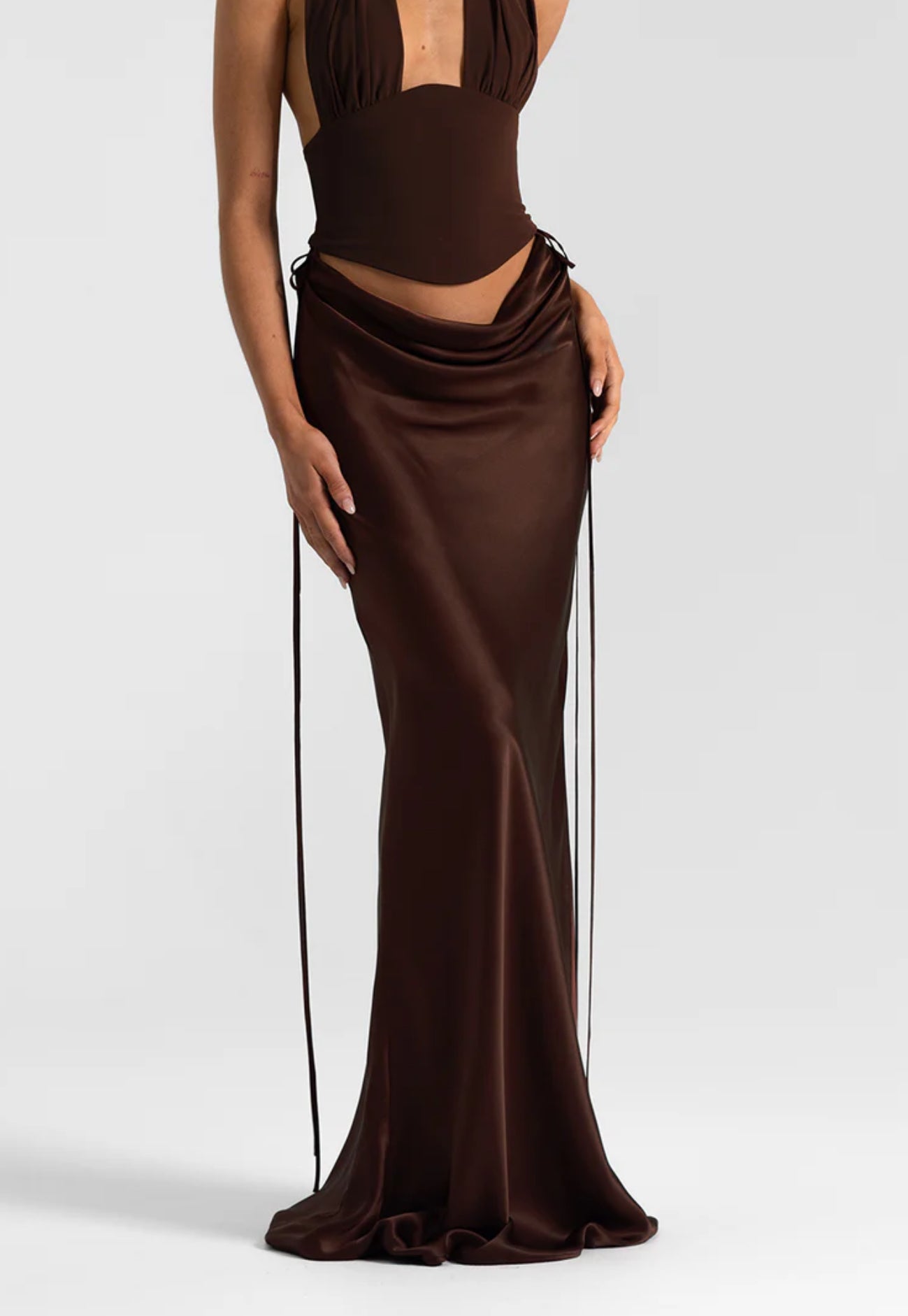 ESPRESSO EVELYN MAXI SKIRT