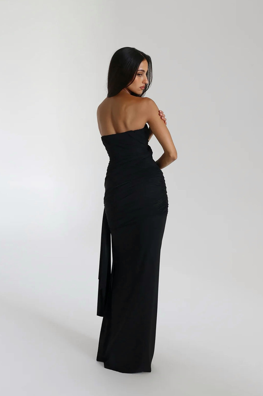 BLACK MIRANDA GOWN