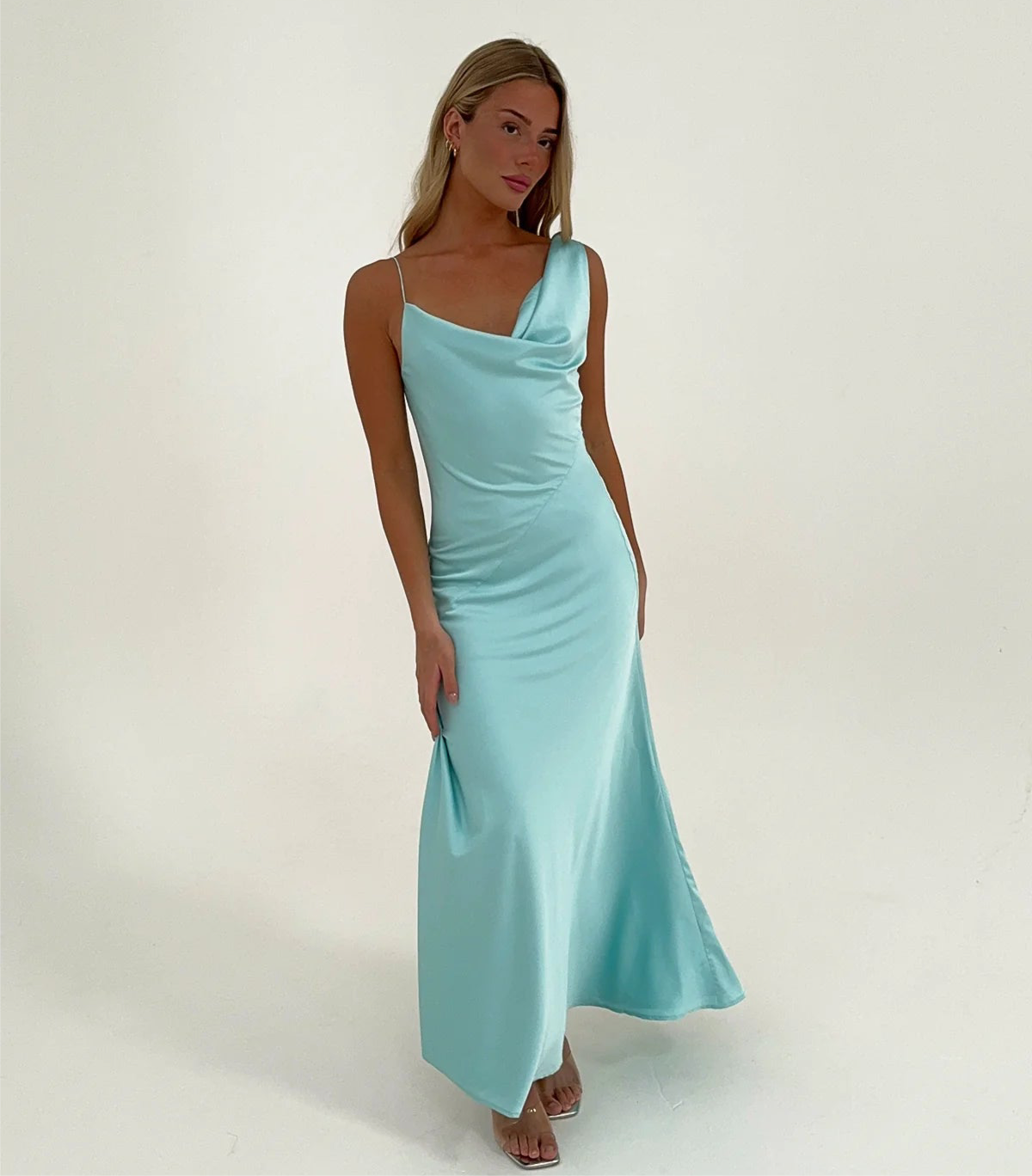 AQUA BIANKA GOWN