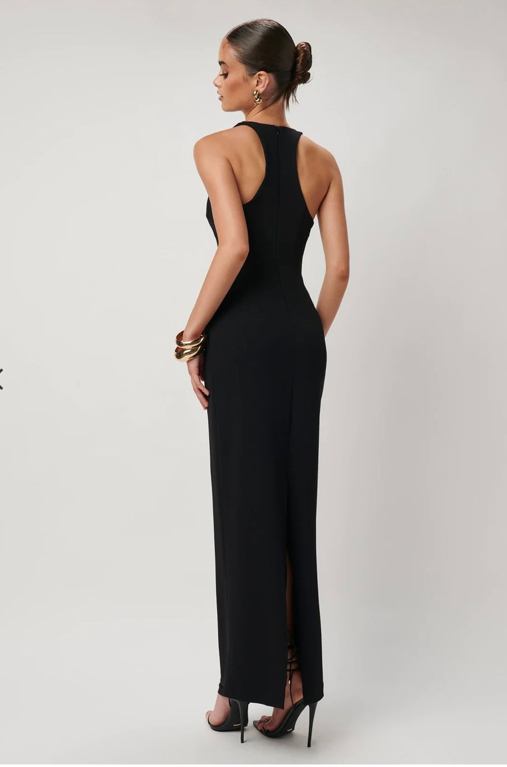 BLACK EIZA GOWN