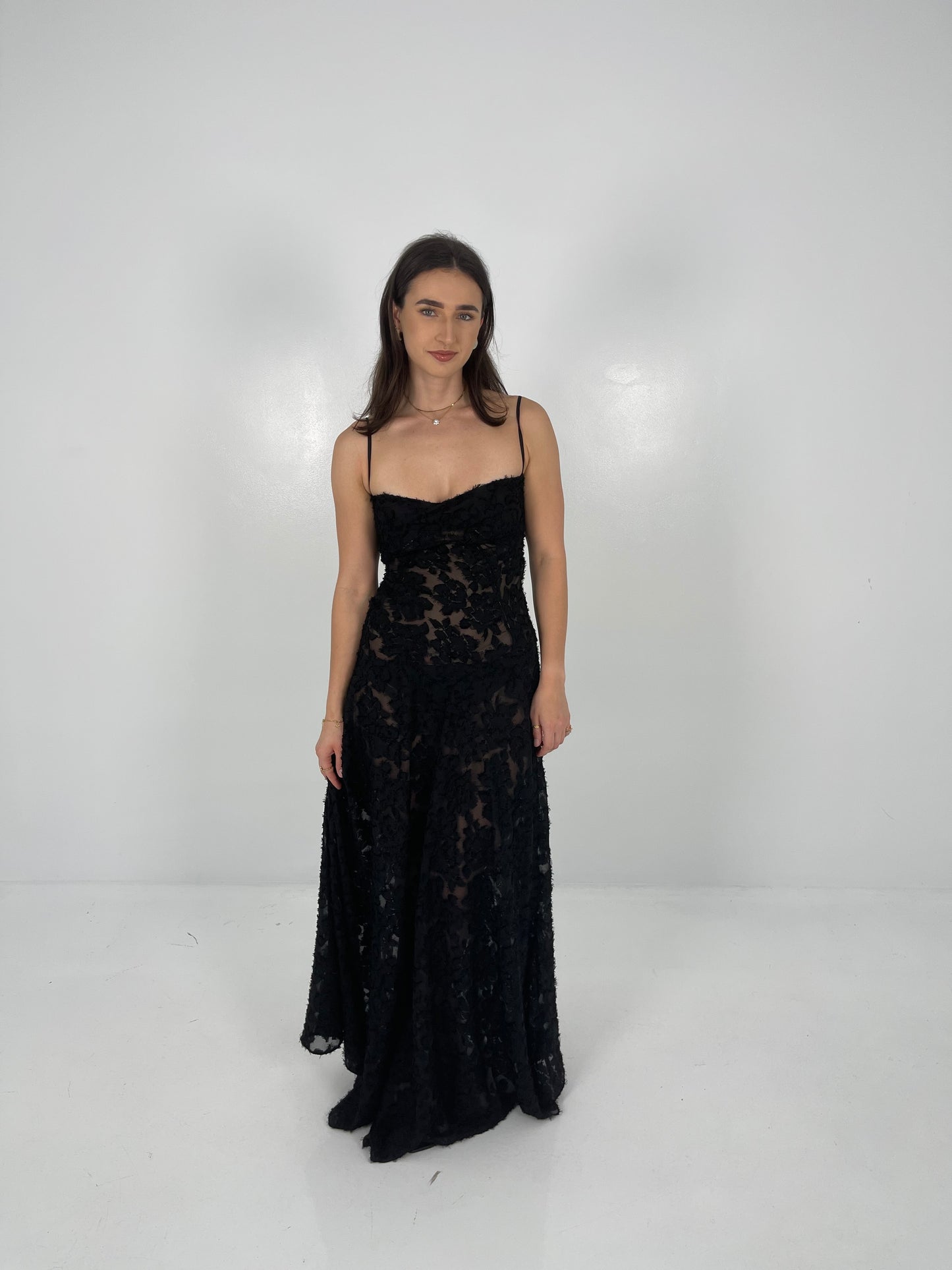 BLACK SEREN GOWN