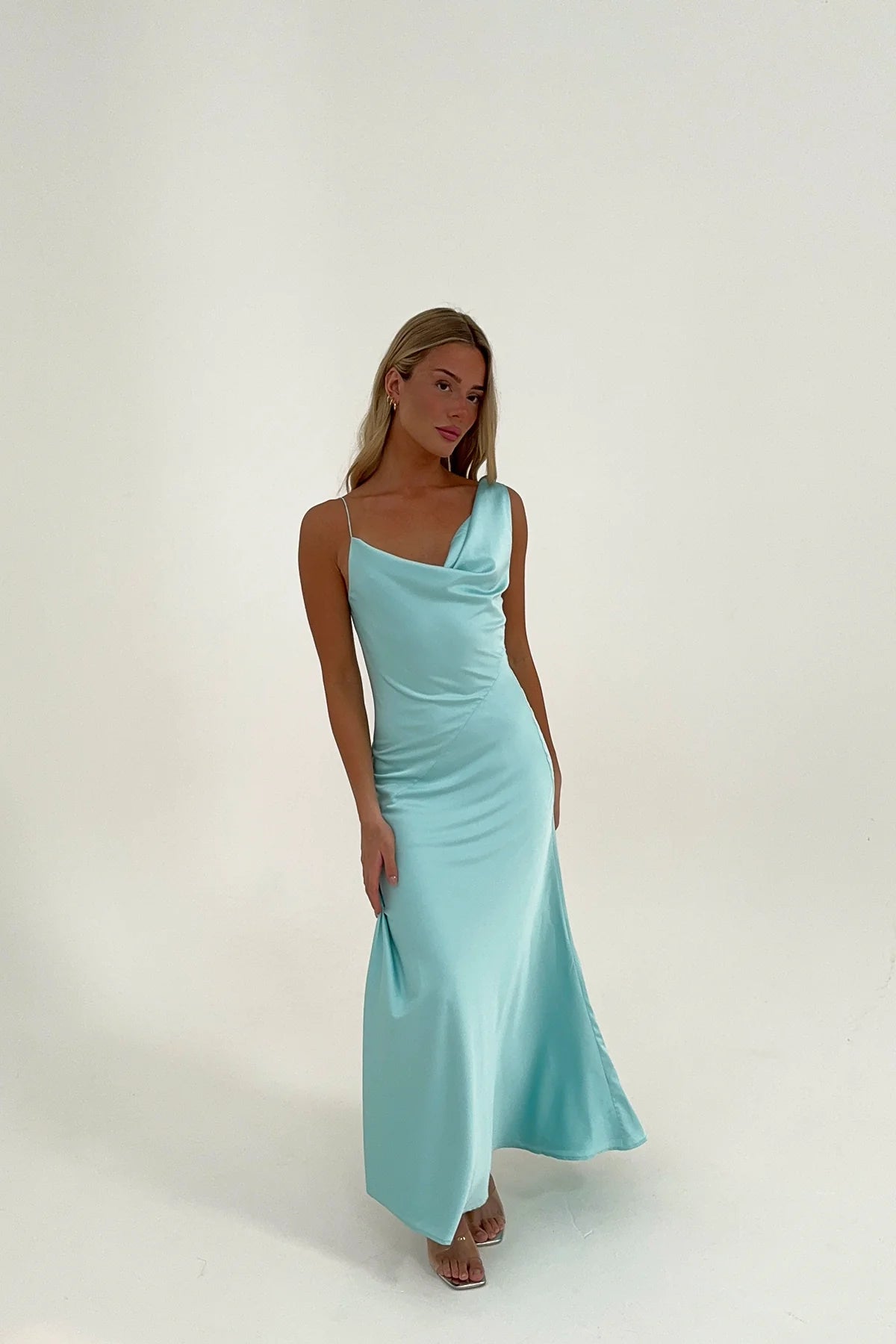 AQUA BIANKA GOWN