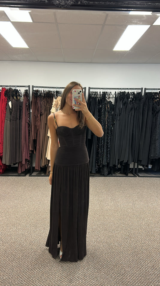 DARK CHOCOLATE DOUBLE TIME PLEAT DRESS