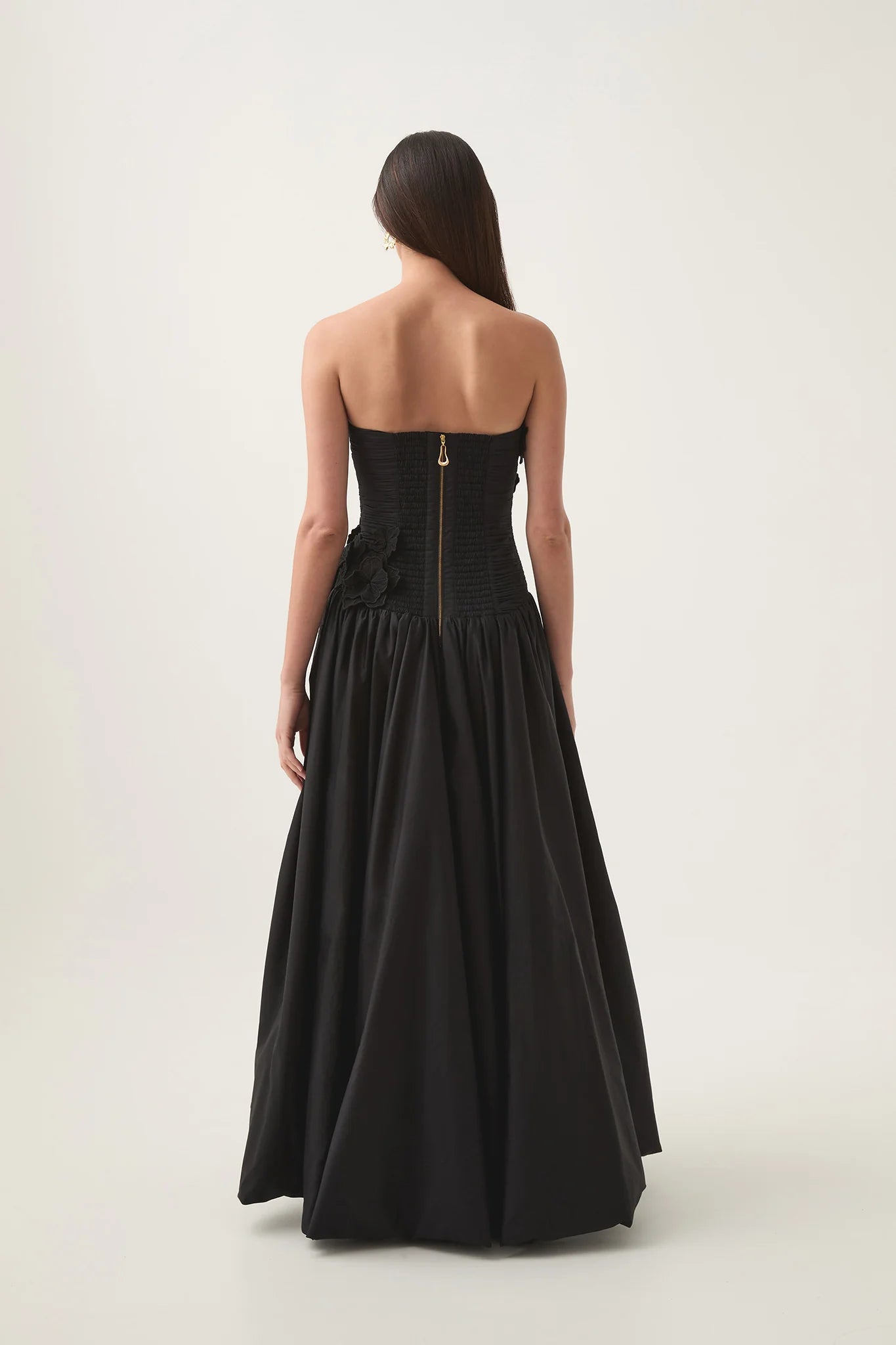 BLACK SPLENDOUR FLOWER GOWN