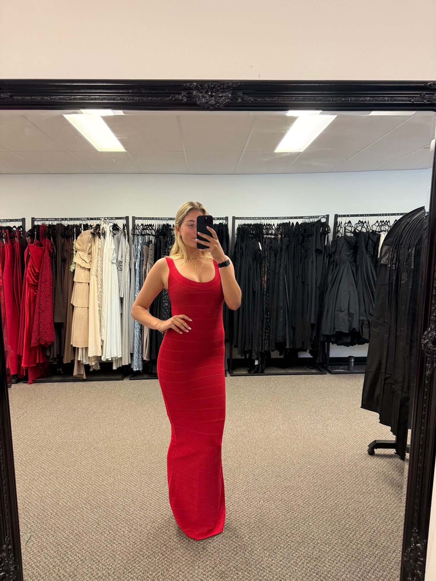 LIPSTICK RED ROUND NECK GOWN