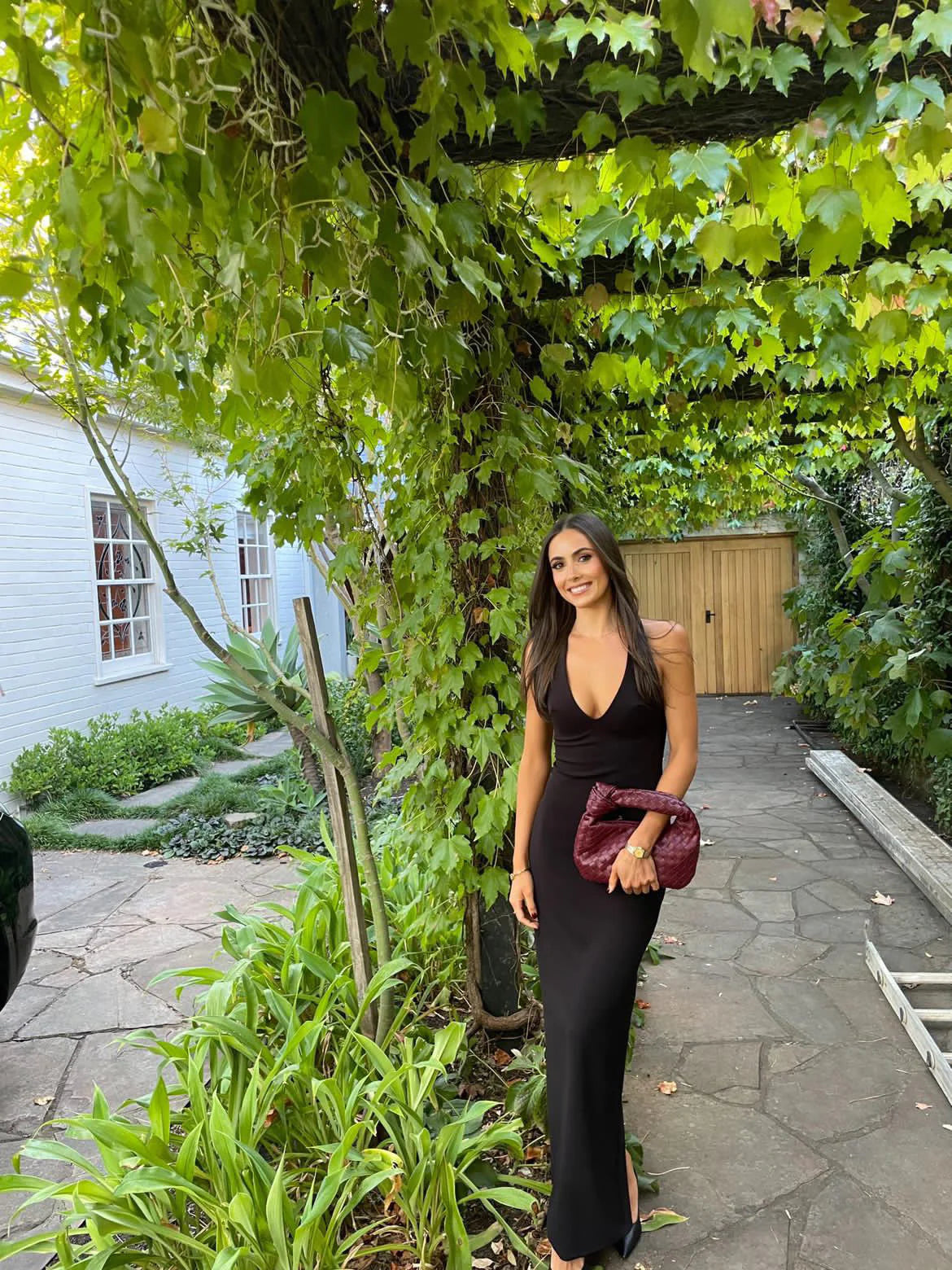 BLACK EIZA GOWN