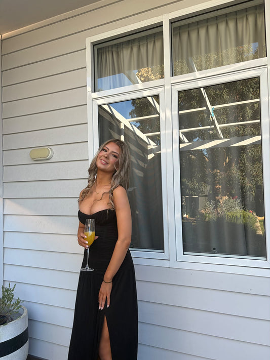BLACK DOUBLE TIME PLEAT DRESS