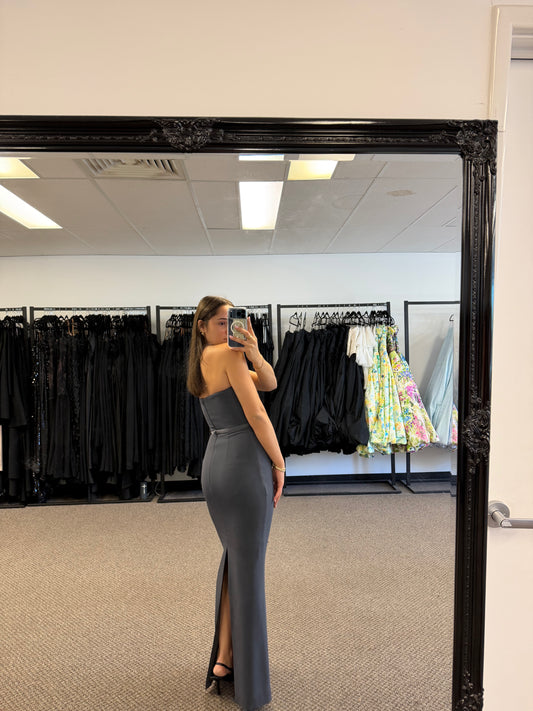 GREY CASSIDY STRAPLESS COLUMN GOWN