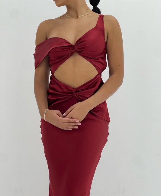 TAMIKA GOWN